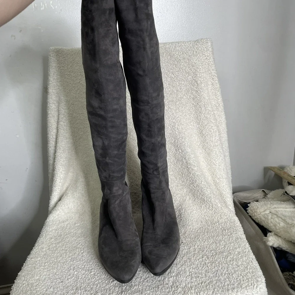Stuart Weitzman Gillian 60 City‎ Suede Over-The-Knee Boot 7.5M